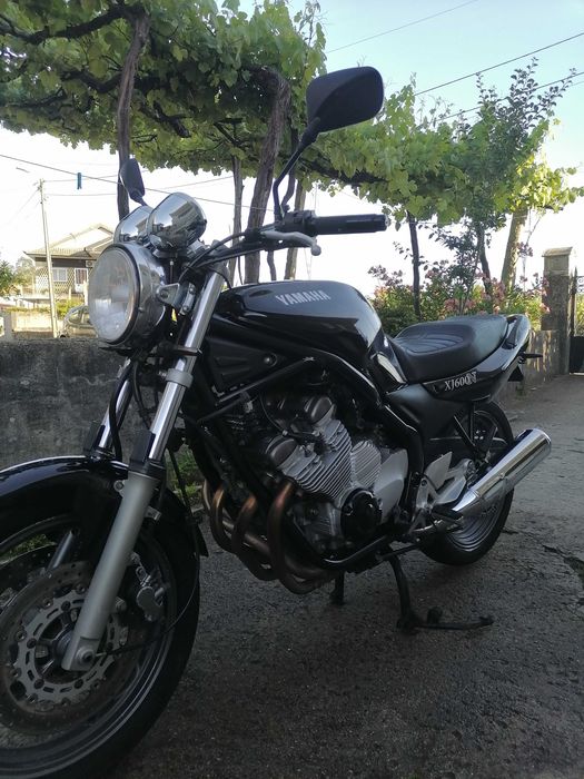 Motas carros pecas