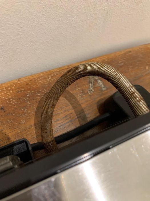 Sanduicheira/Torradeira Hoffen a funcionar