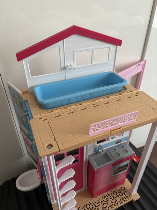 Skladany domek dla Barbie Mattel