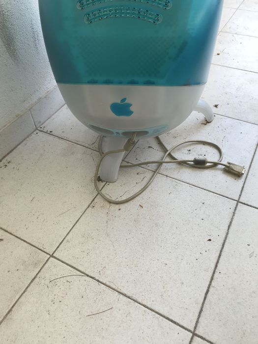Apple MAC televisao vintage