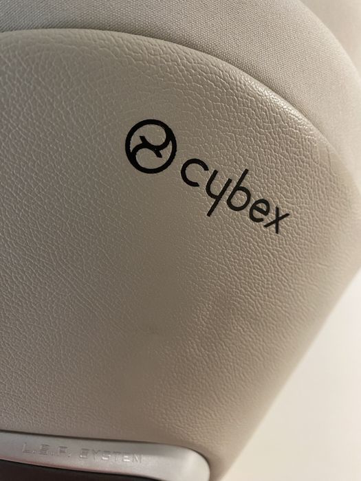 Cadeira auto Sirona Z i-Size cybex Ferrari