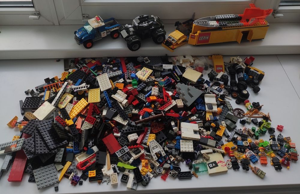 Конструктор аналог Лего 2.25кг