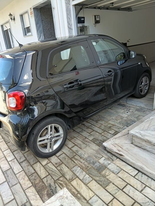 Vendo smart EQ Forfour 100% eléctrico — photo 3