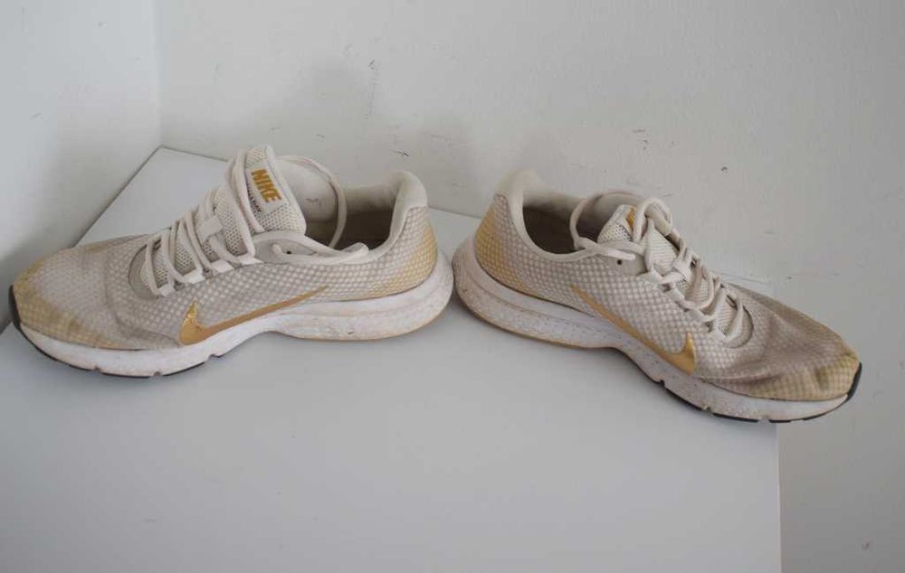 Nike
Buty do biegania Runallday sneakersy 41