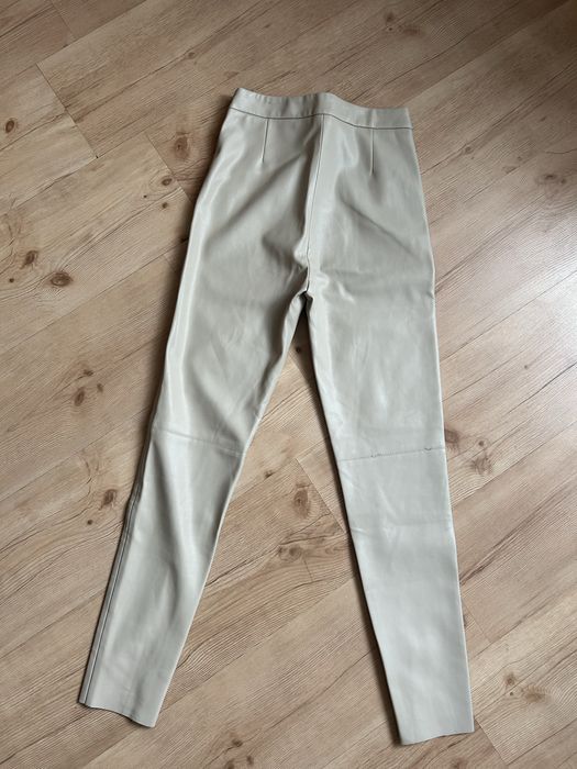 Legginsy ZARA spodnie skorzane bezowe