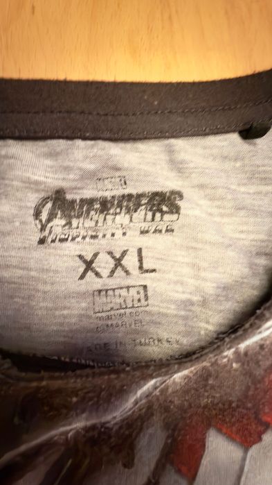 T-Shirt Oficial Marvel Avengers Infinity War NOVA