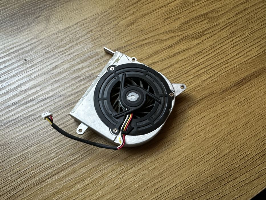 деталі на asus .