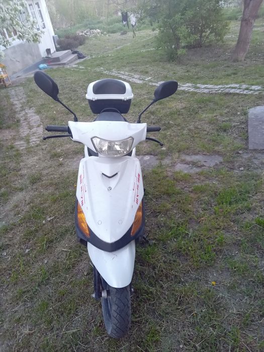 Продам скутер спарк 125
