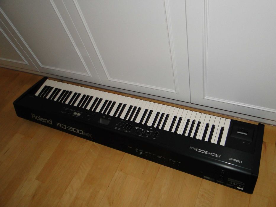 Profesjonalne Znakomite Piano Cyfrowe ROLAND RD-300NX.Mega Okazja