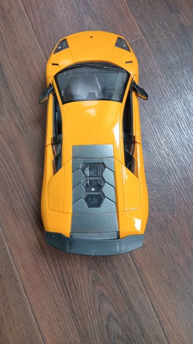 Машинка детская без пульта .