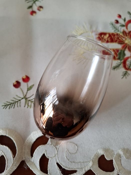 Copos de licor- a loja do Gato Preto