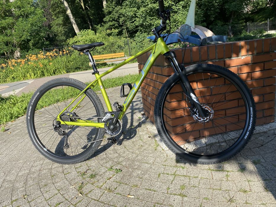 Rower SUPERIOR XC 859 matte lime
