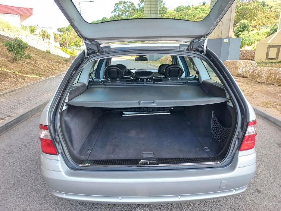 Mercedes-Benz E 220 — fotografia 8