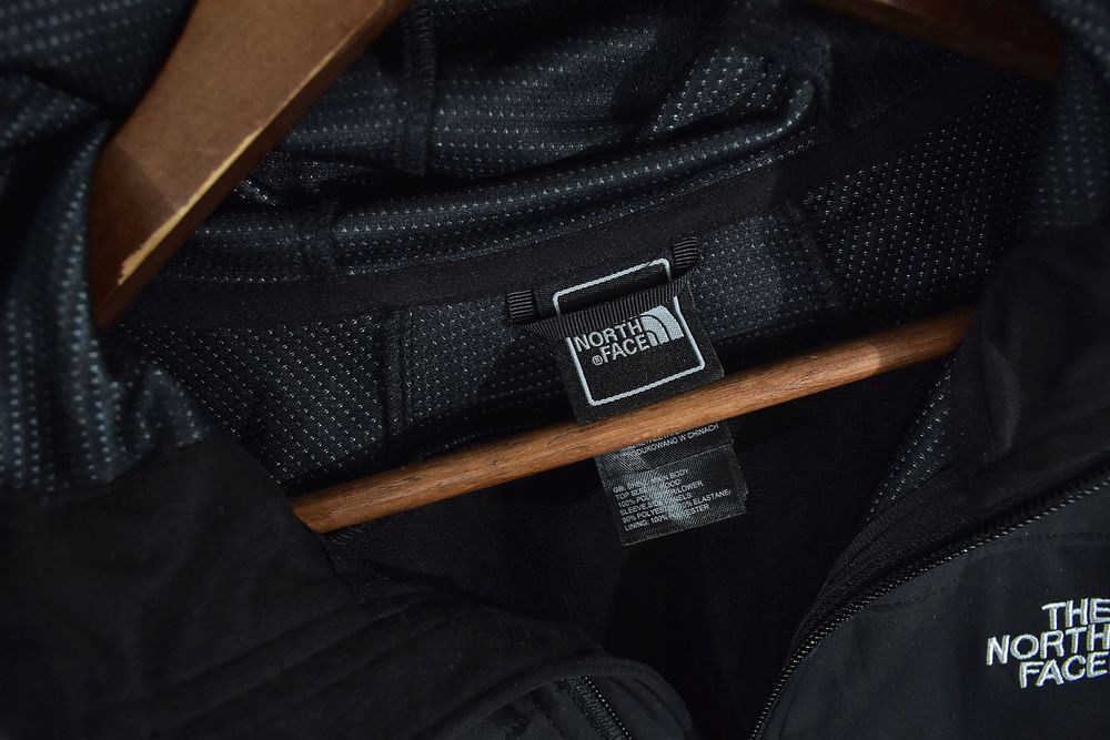 The North Face Windstopper Nikon Kurtka Męska Softshell S