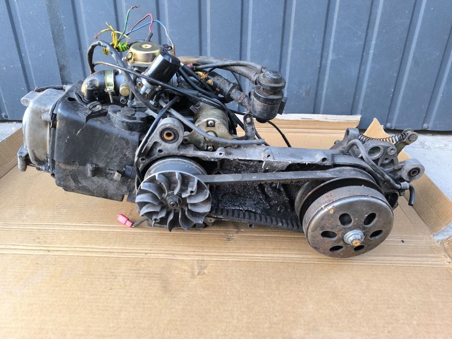 Silnik 125cc 4t skuter kompletny