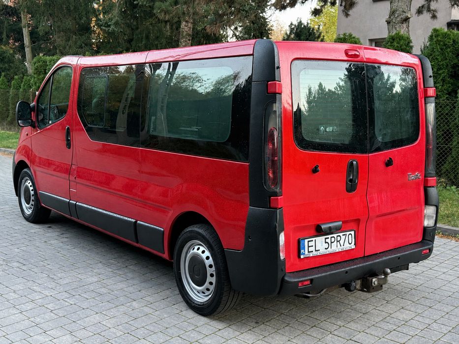 Renault Trafic_1.9dCi_2005_9 Osób_L2H1_Hak_Sprawny