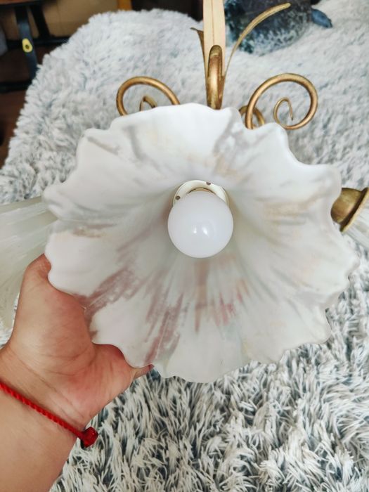 Люстра на п'ять плафонів