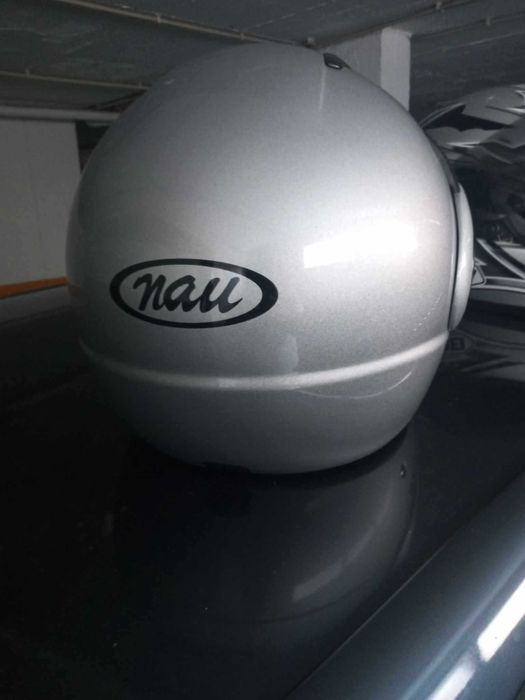 Capacetes Mota SHOEI e NAU SPIRIT.