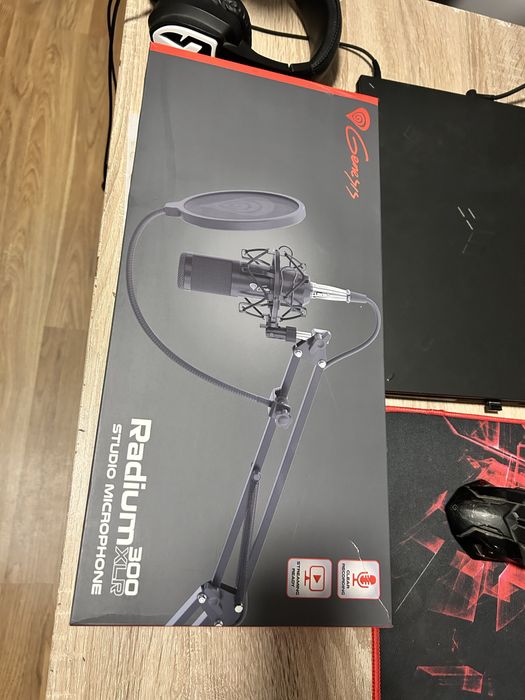 Mikrofon GENESIS Radium 300 xlr