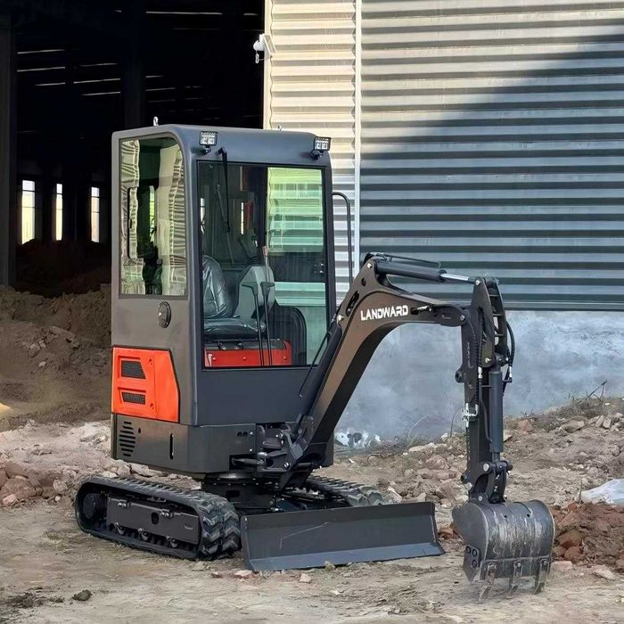 Mini Giratória LANDWARD XT20 2000KG Motor Kubota