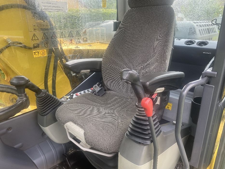 Komatsu pw 148, koparka kołowa 2010 rok 9800 mtg 2 łyżki