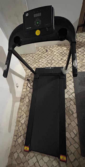 Bodytone Treadmill457025602601635841