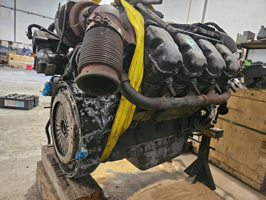 Motor  SCANIA L164 480