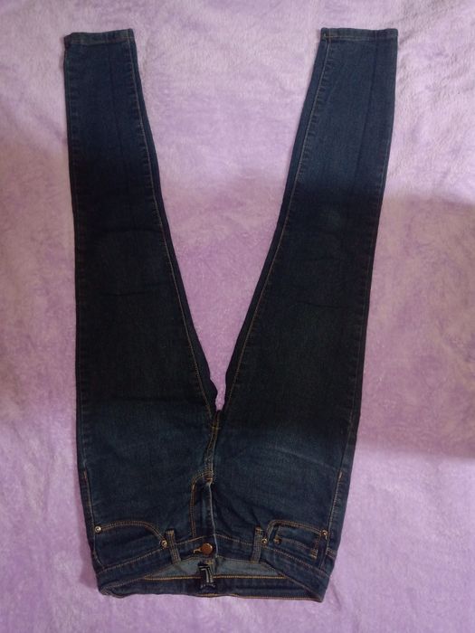 Джинсы женские 42р