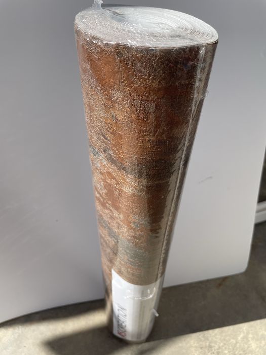 Rolo de papel de parede / revestimento decorativo.