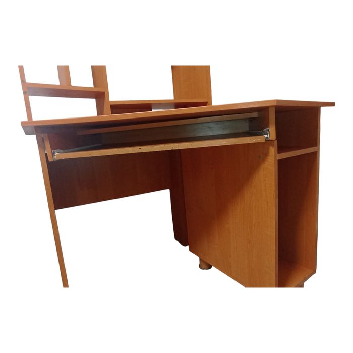 Б/у стіл з тумбочкой і поличкою в комплекті