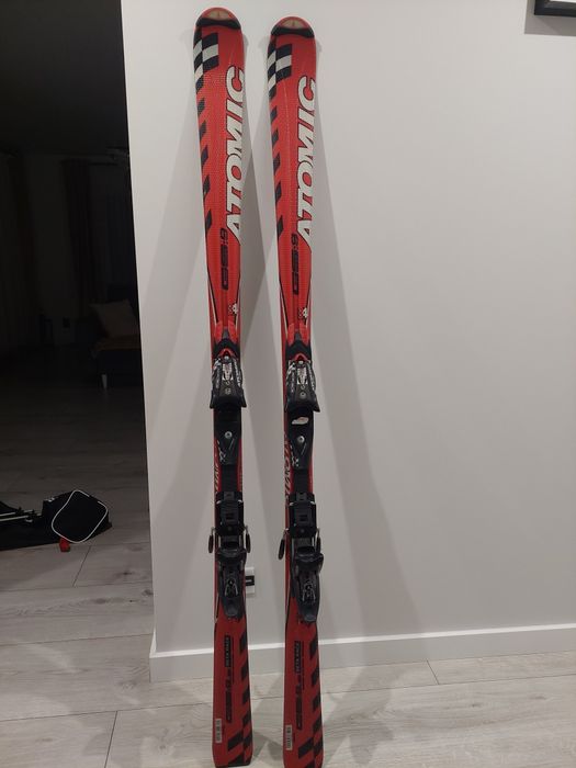 Narty ATOMIC  170 cm