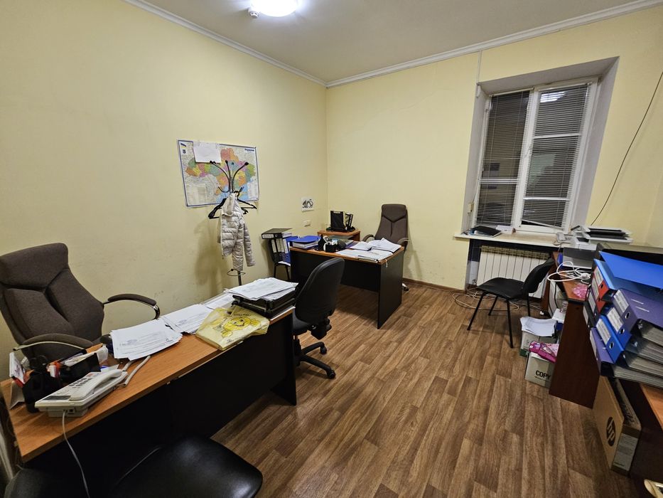 Сдам офис 187м с ремонтом и инд.отоплением на пл.Соборной, 1