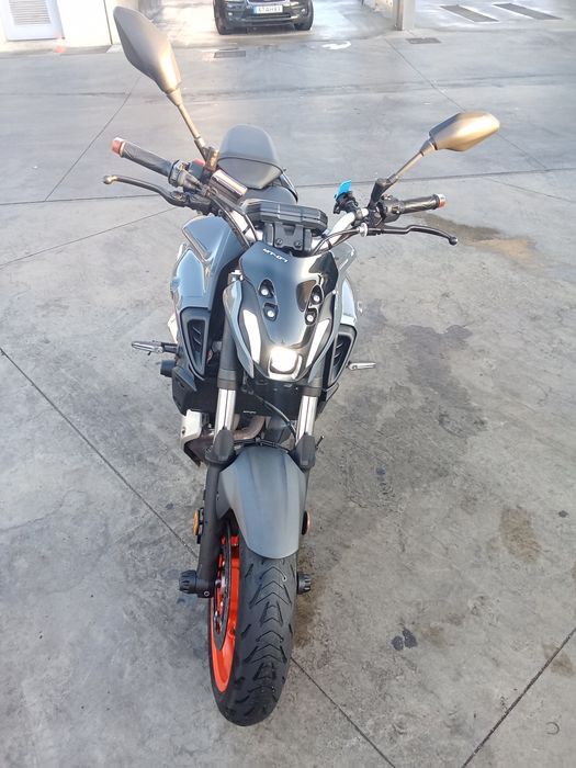 Troco MT 07 por mota