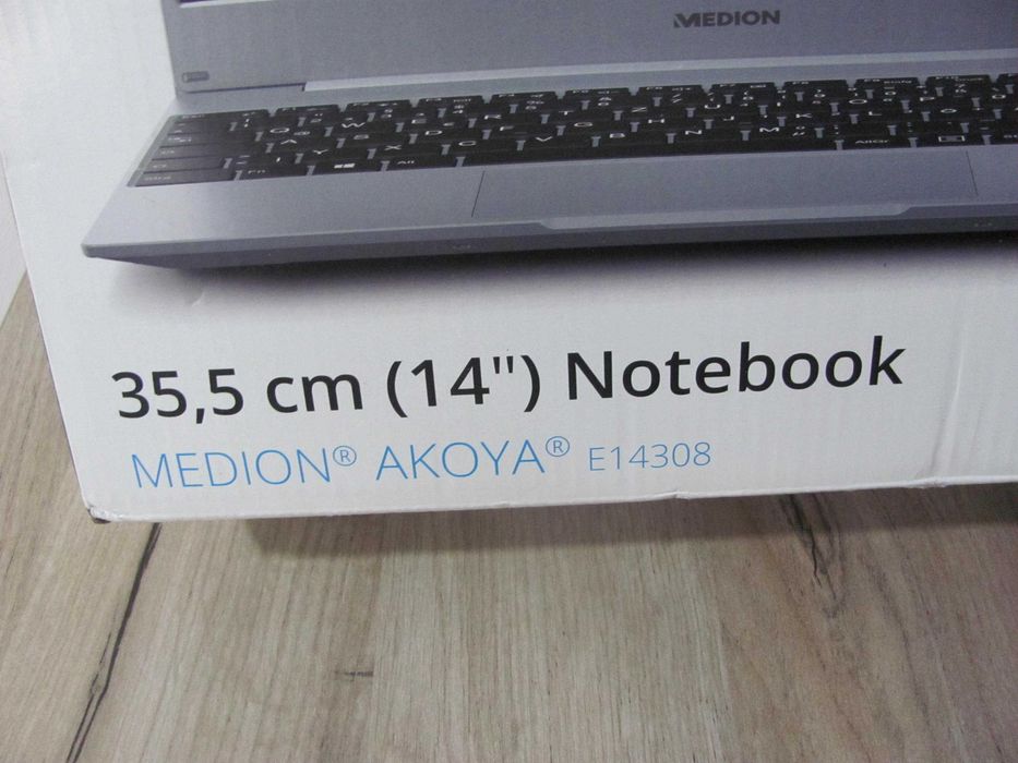 Laptop Medion E14308 AMD 3020e 4/128SSD AMD Radeon Full HD