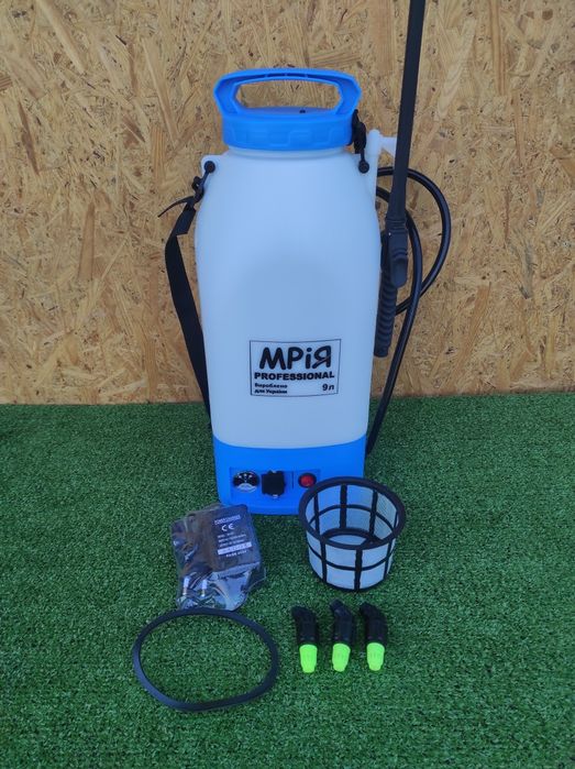 9 л Опрыскиватель аккумуляторный Мрия