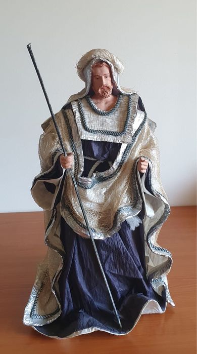 Figuras de José, Maria e menino Jesus