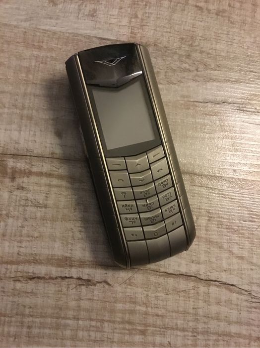 Телефон Vertu бу: 3 499 грн. - Мобільні телефони / смартфони Київ на Olx