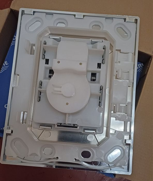 Кнопка инсталяции пневмо