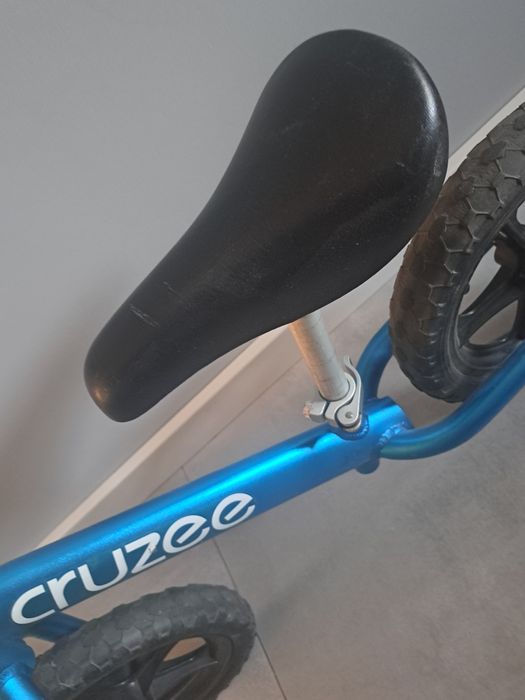 Cruzee rowerek biegowy niebieski