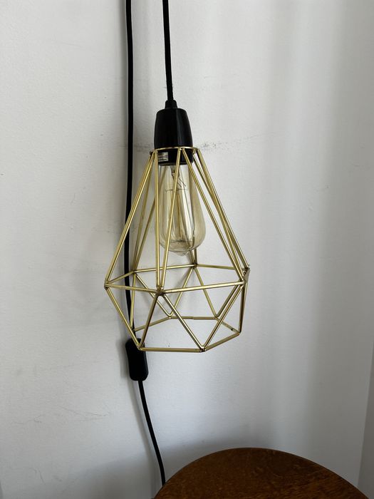 Candeeiro filament style dourado