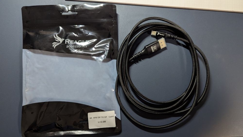 Przewód mini Display port - Display Port 3m 8K