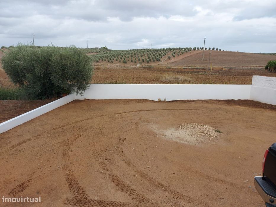 Moradia Geminada T2 - Selmes