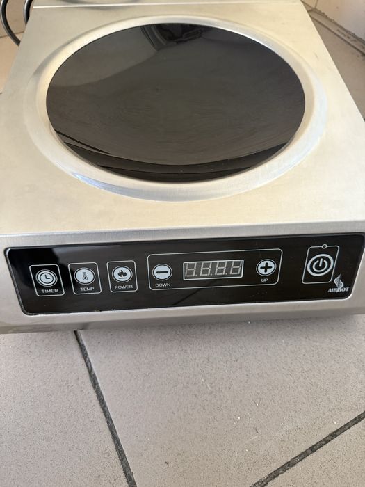 Індукційна Плита Wok Airhot Професійна