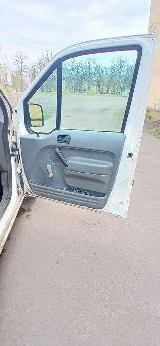 Продам машину Ford transit connect, по поводу машины звонить на этот номер! +380679824019