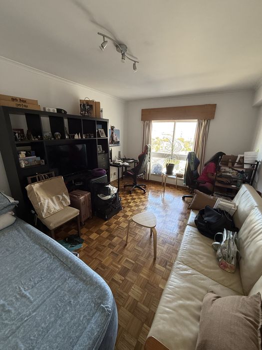 Apartamento T1 Telheiras