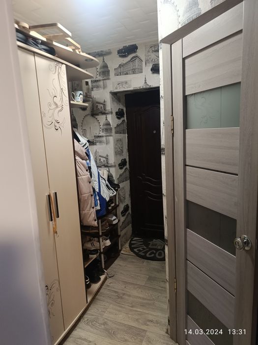 Продам квартиру  3-х кімнатну з індивідуальним отопленням