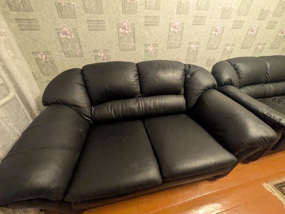 Продам дивани, стан відмінний