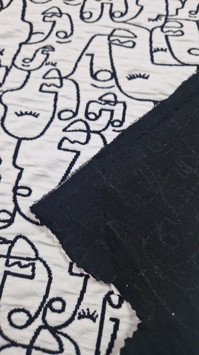 Dzianina biało-czarna wzór szer.157 cm.