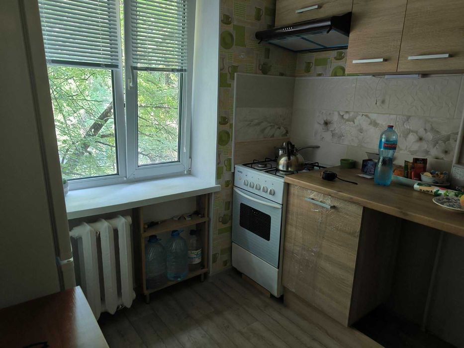 Здам 2 -кімнатну кв, м. Дніпро, площа Новокодацька. Від господаря.