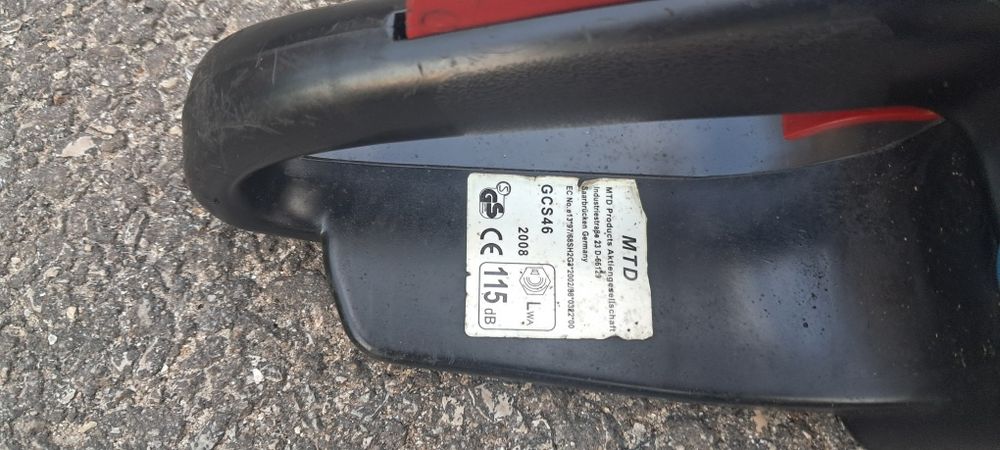 Motosserra mtd gcs 46 em bom estado